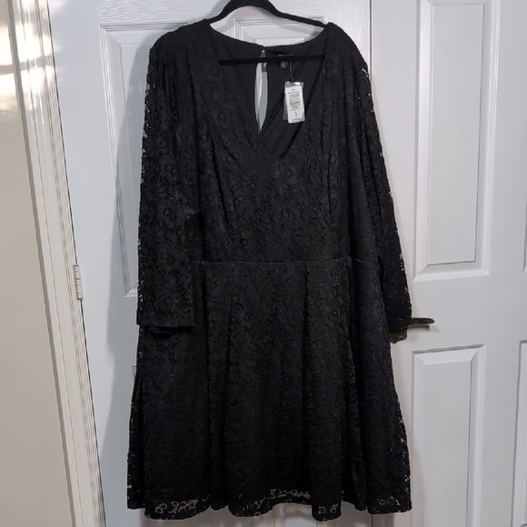 NWT Torrid Lace Skater Dress Size 30 - Picture 3 of 13